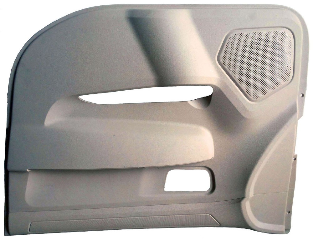 plastic injection mould(18)